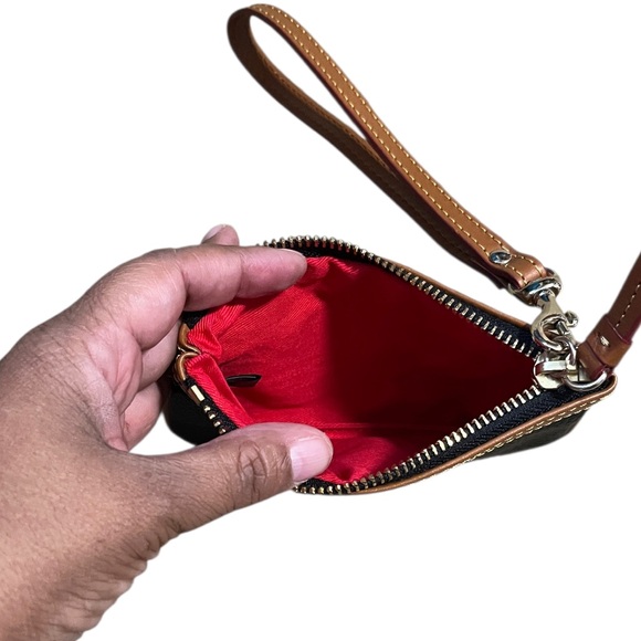 Dooney & Bourke Black and Tan Pebbled Leather Wristlet - Picture 3 of 4